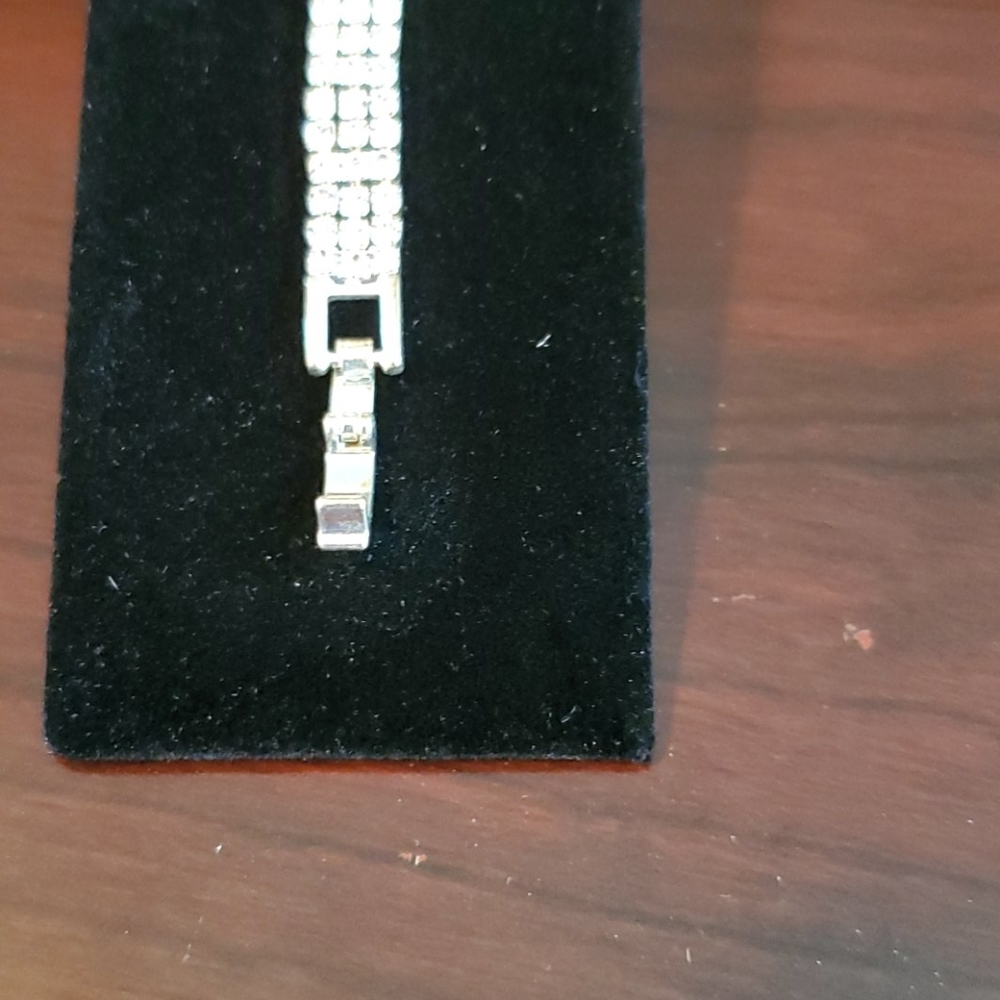 Bracelet - Picture 3 of 4